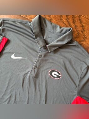 Georgia Bulldogs Nike Dri Fit Polo Shirt Men's XL Golf Performance UGA Gray&Red
